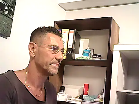 عرض كام mastercharisma35