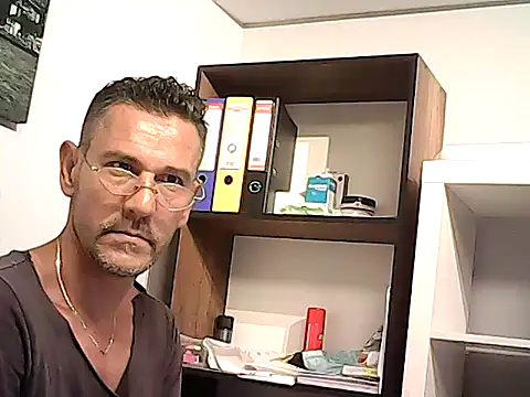 عرض كام mastercharisma35