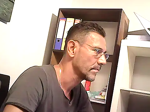 عرض كام mastercharisma35