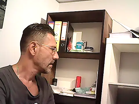 عرض كام mastercharisma35