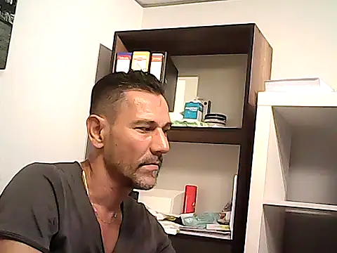 mastercharisma35 Adlı Modelin Web Kamerası Şovu