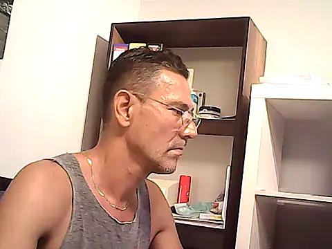 Chat XXX Live mastercharisma35