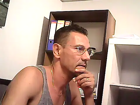 عرض كام mastercharisma35