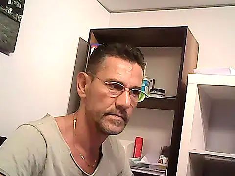 mastercharisma35 Adlı Modelin Web Kamerası Şovu