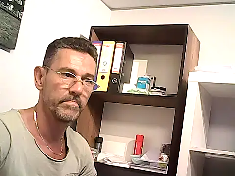 mastercharisma35 Adlı Modelin Web Kamerası Şovu