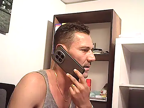 Show de mastercharisma35 na webcam