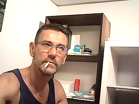 Pokazy przed kamerką – mastercharisma35