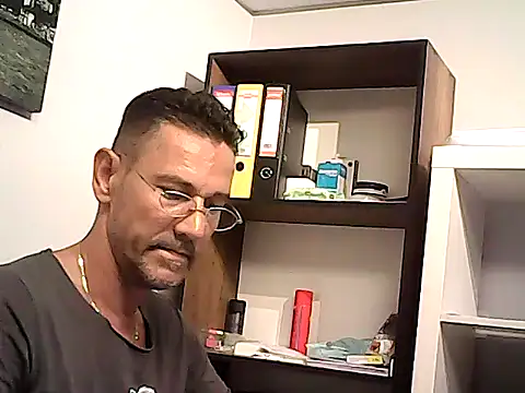 mastercharisma35 Adlı Modelin Web Kamerası Şovu