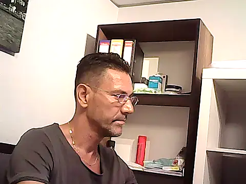 Chat XXX en directo de mastercharisma35