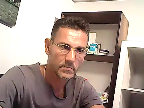 mastercharisma35 Adlı Modelin Web Kamerası Şovu