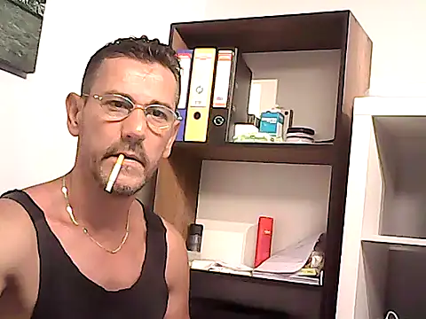 mastercharisma35 在線直播表演