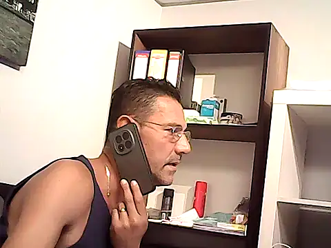 mastercharisma35 Adlı Modelin Web Kamerası Şovu