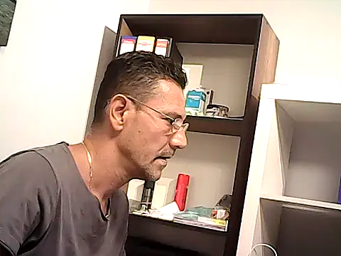 عرض كام mastercharisma35
