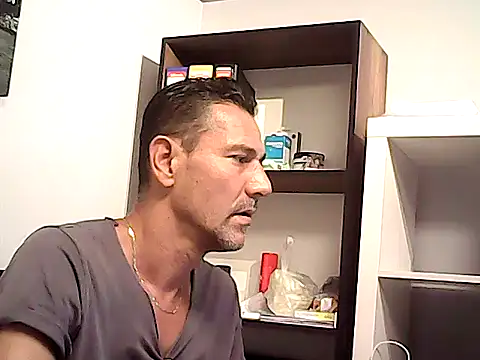 mastercharisma35's Webcam Show