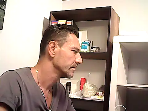 mastercharisma35n Webbikameraesitys