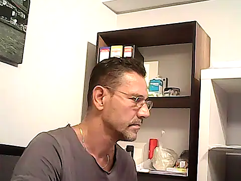 mastercharisma35n Live XXX chat