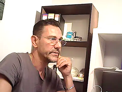 Webkamerová show mastercharisma35