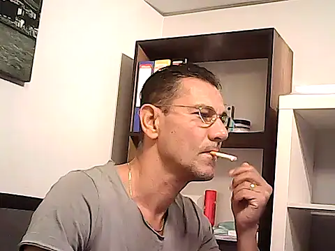mastercharisma35: вебкам-шоу