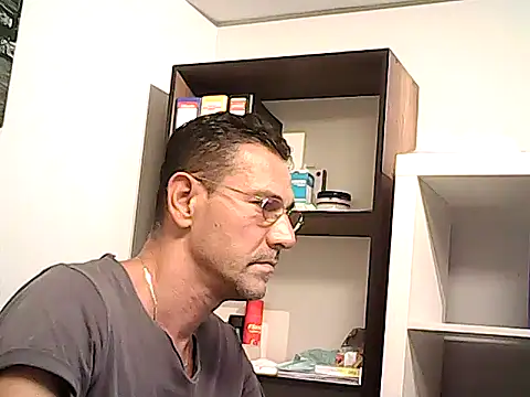 mastercharisma35 Adlı Modelin Web Kamerası Şovu