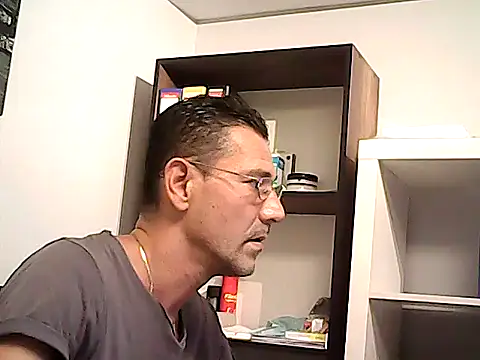 mastercharisma35 Adlı Modelin Web Kamerası Şovu