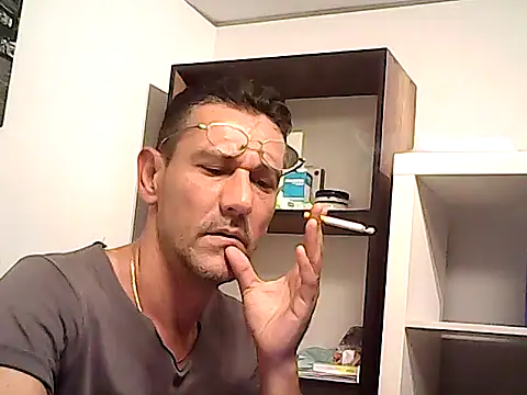 mastercharisma35 Show Webcam