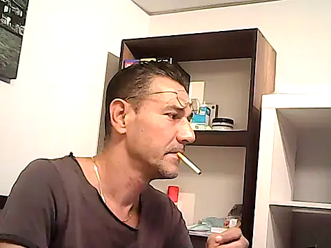 Show modela mastercharisma35 na web-kameri