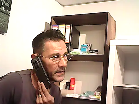 mastercharisma35 Adlı Modelin Web Kamerası Şovu