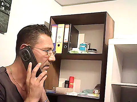 mastercharisma35 Adlı Modelin Web Kamerası Şovu