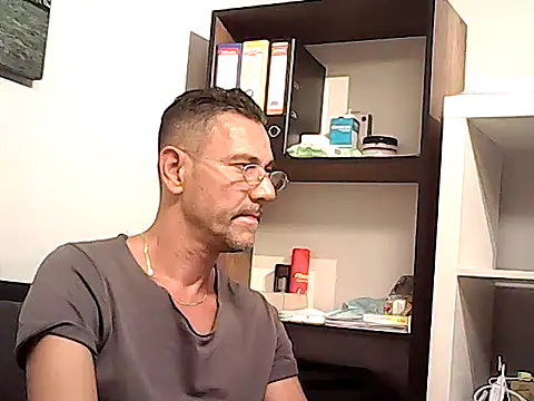 عرض كام mastercharisma35