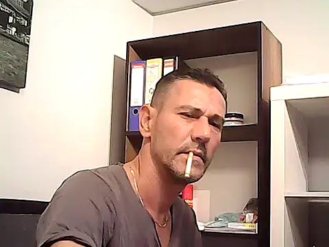 mastercharisma35 Adlı Modelin Web Kamerası Şovu