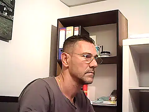 mastercharisma35 在線直播表演