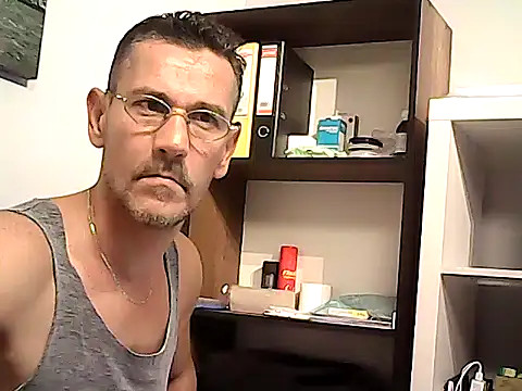 mastercharisma35 Adlı Modelin Web Kamerası Şovu