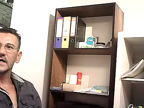 عرض كام mastercharisma35