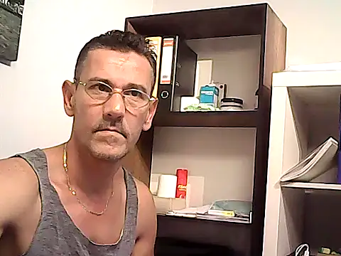 mastercharisma35 Show Webcam