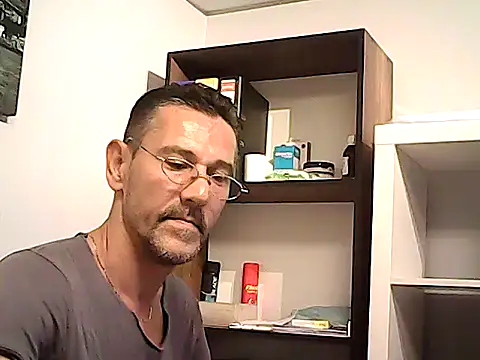 mastercharisma35 Adlı Modelin Web Kamerası Şovu