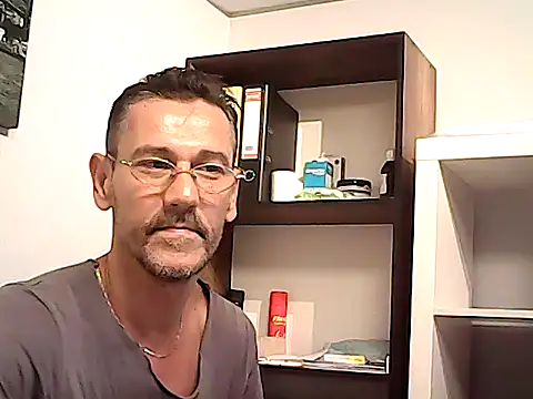mastercharisma35 Show Webcam