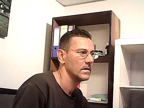 mastercharisma35 Adlı Modelin Web Kamerası Şovu