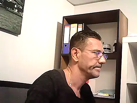 عرض كام mastercharisma35
