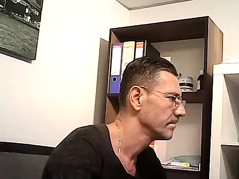 mastercharisma35 Show Webcam