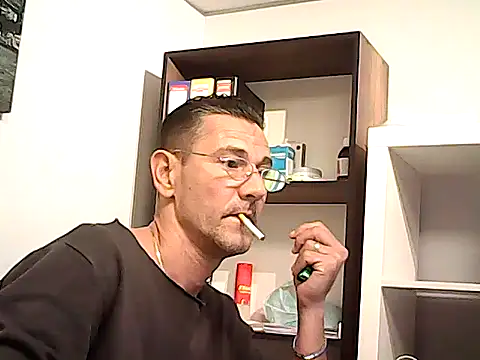 mastercharisma35 在線直播表演