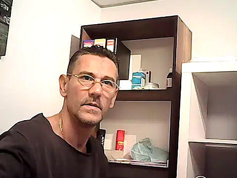 mastercharisma35 Adlı Modelin Web Kamerası Şovu