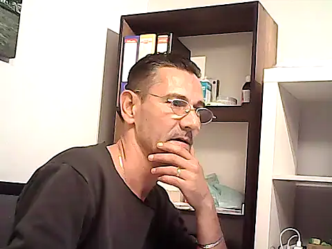 عرض كام mastercharisma35