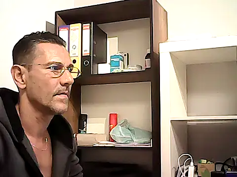 عرض كام mastercharisma35