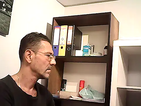 mastercharisma35 Adlı Modelin Web Kamerası Şovu