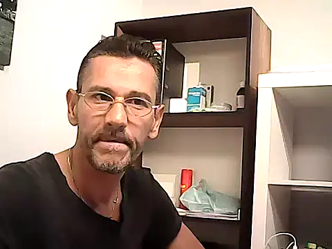 mastercharisma35 Adlı Modelin Web Kamerası Şovu