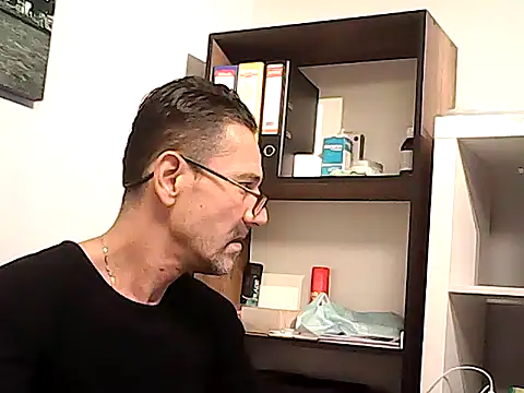mastercharisma35 Adlı Modelin Web Kamerası Şovu