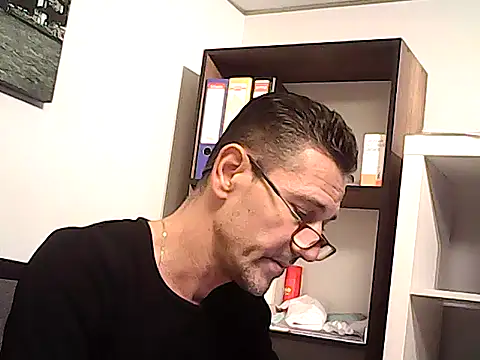 mastercharisma35 Live XXX-chat