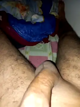 Show modela amin20cm na web-kameri