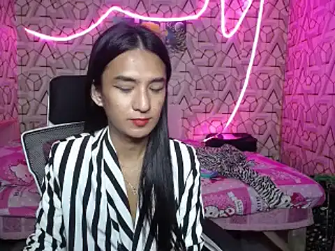 ValarieEater Pertunjukan Webcam