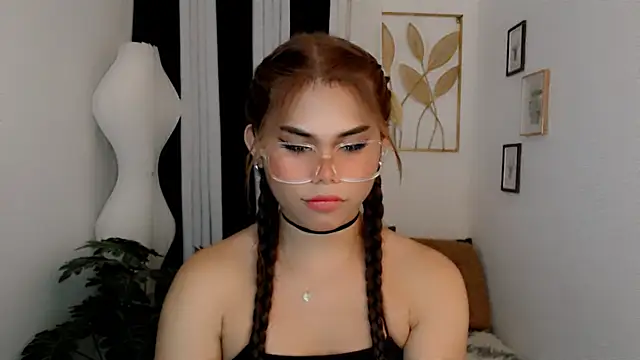 PrettyBlythes_TS Adlı Modelin Web Kamerası Şovu